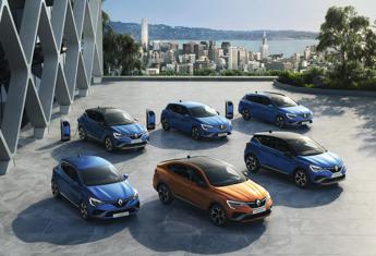 Renault, nel 2021 gamma ibrida piu’ ricca per Arkana, Captur e Megane
